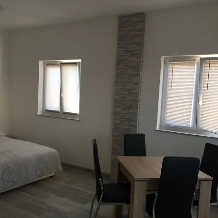Apartment Goreta Trogir Exterior photo