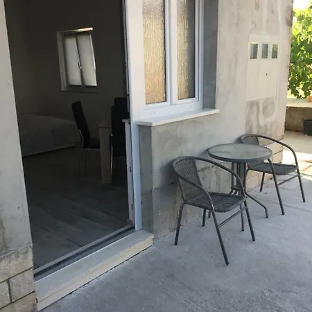 Apartment Goreta Trogir Exterior photo