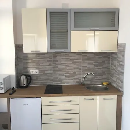 Apartment Goreta Trogir Exterior photo