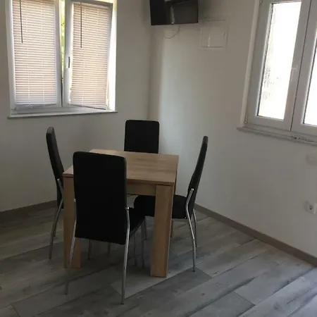 Apartment Goreta Trogir Exterior photo